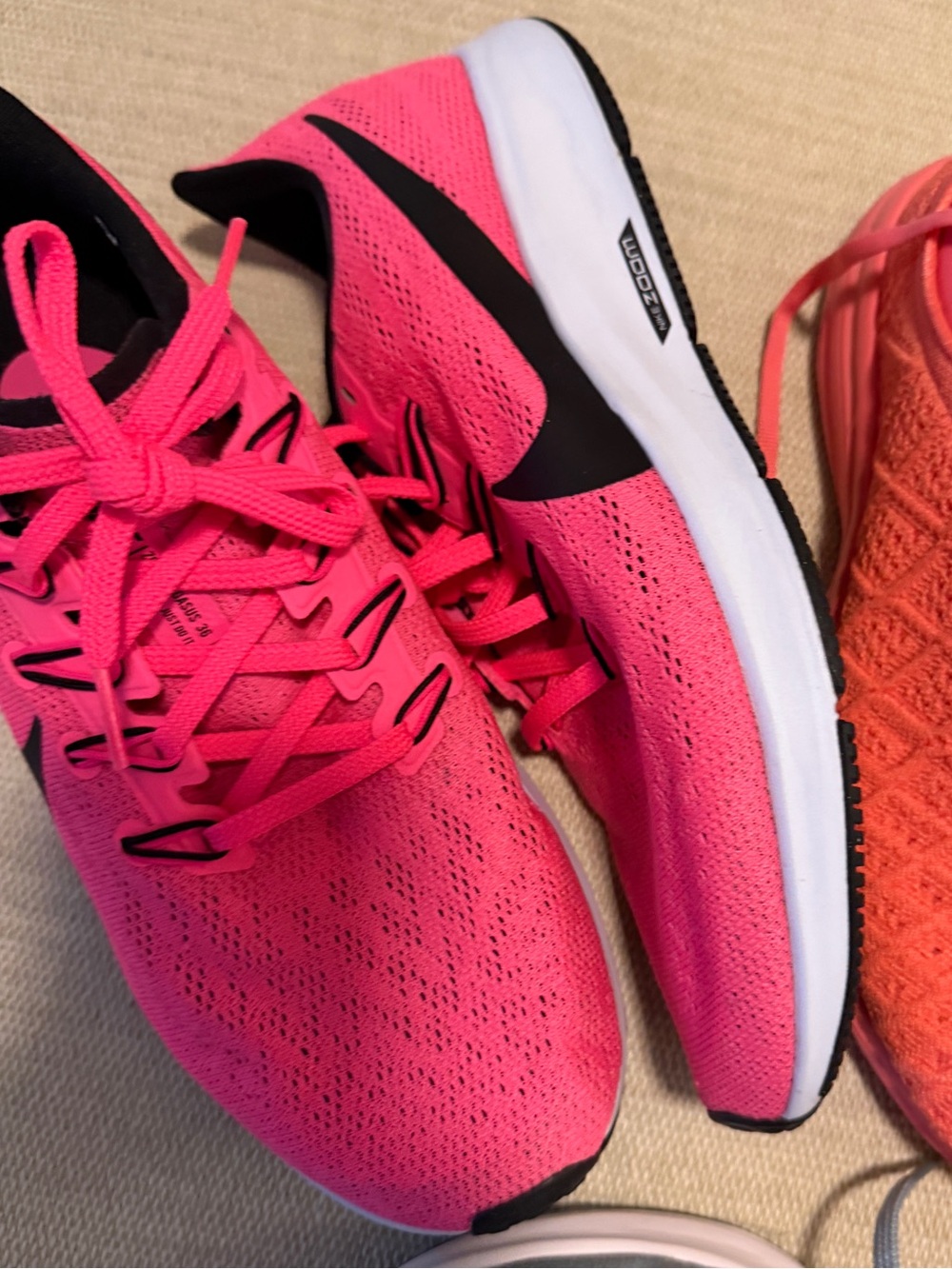 New Nike. 9.5
